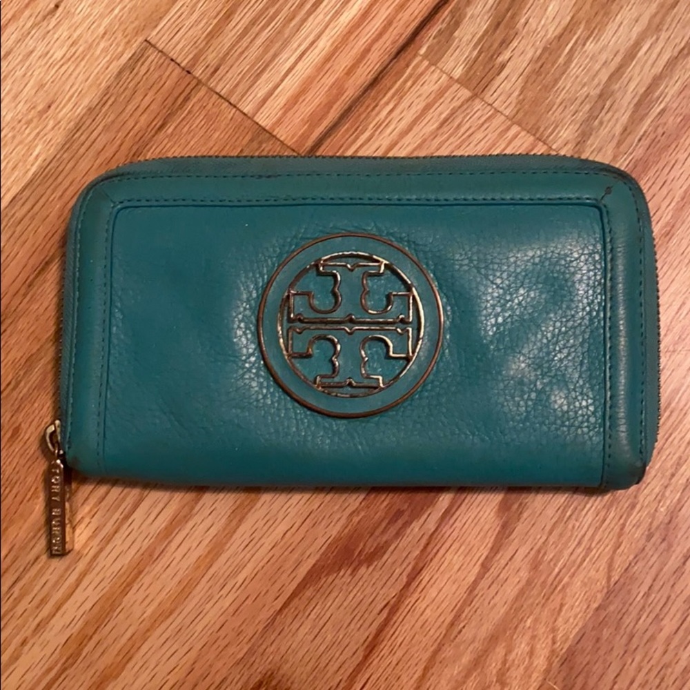 Tory Burch used wallet